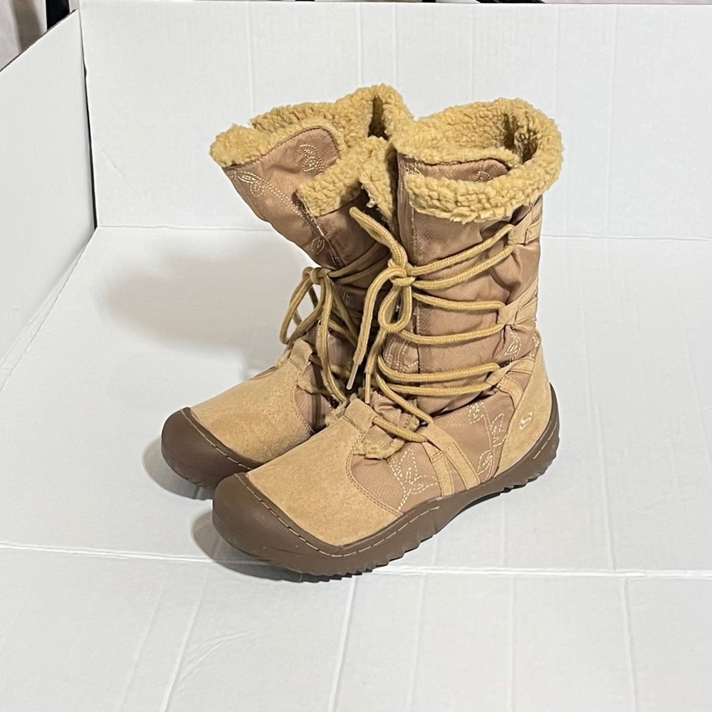 Sketchers Floral Embroidered Chunky Y2K Boots